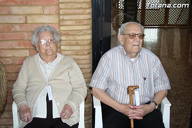 Autoridades regionales y locales visitan a los 22 mayores lorquinos - 3