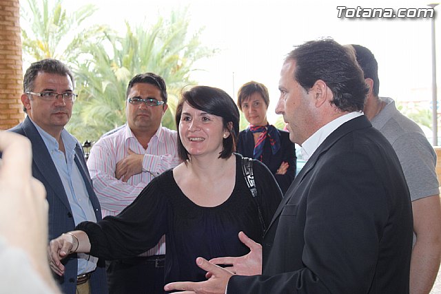 Autoridades regionales y locales visitan a los 22 mayores lorquinos - 8