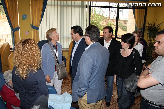 Autoridades regionales y locales visitan a los 22 mayores lorquinos - 9