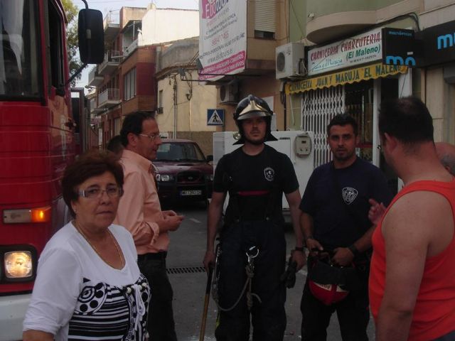 Cámara transmite a Jódar la solidaridad de todos los murcianos con los vecinos de Lorca - 1, Foto 1