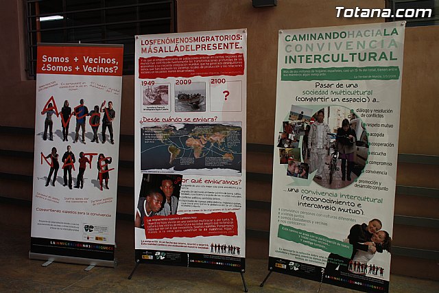 Alumnos del colegio Reina Sofa conocen de primera mano el proyecto 