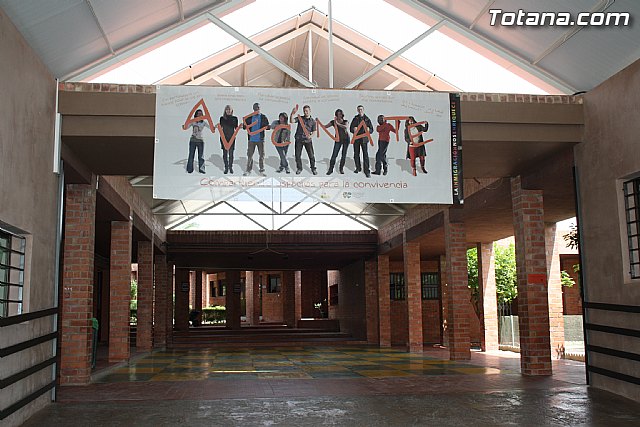 Alumnos del colegio Reina Sofa conocen de primera mano el proyecto 