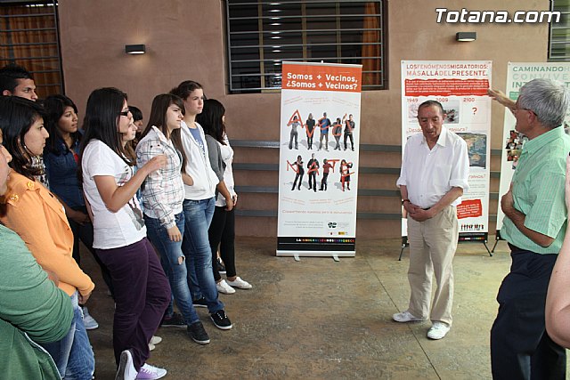 Alumnos del colegio Reina Sofa conocen de primera mano el proyecto 