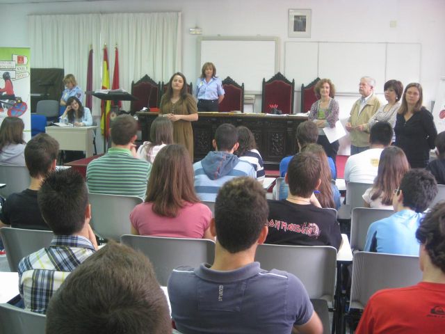 501 alumnos compiten hoy en la segunda fase del XXII Concurso Local de Educación Vial y Prevención de Accidentes - 1, Foto 1