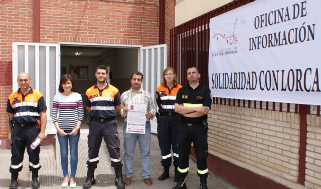 Cientos de lumbrerenses acuden a la Oficina de Solidaridad con Lorca para ayudar a los ciudadanos afectados por el terremoto - 1, Foto 1
