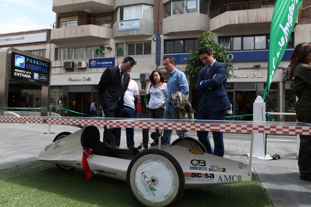 La UCAM exhibe su prototipo de coche solar - 1, Foto 1