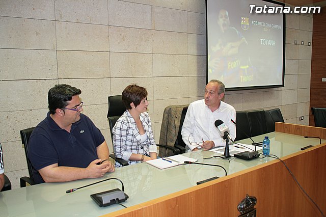 Totana acoge del 27 de junio al 2 de julio el Campus Oficial del ftbol Club Barcelona - 5