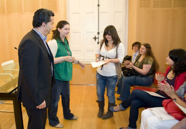 Nueve alumnas de la ADLE completarán su formación en Dublín - 4, Foto 4