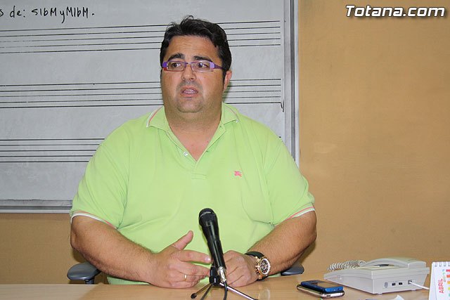 El presidente de la Agrupación Musical responde al comunicado del claustro de profesores de la Escuela Municipal de Música de Totana, Foto 1