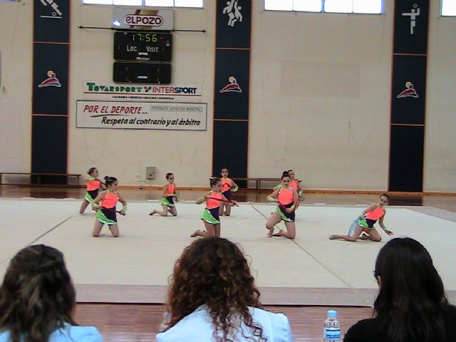 The students of the Municipal Sports School Totana Rhythmic Gymnastics participated in the interschool competition held at Alhama, Foto 3