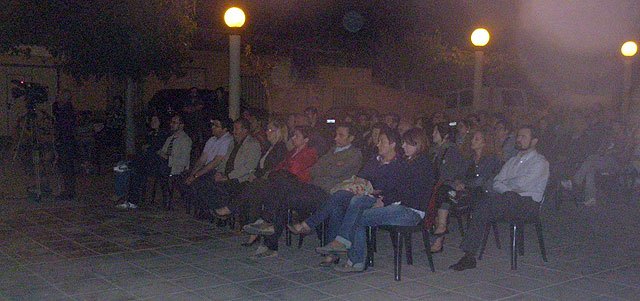 El PSOE celebra un mitin en el barrio de San José con más de 200 vecinos - 2, Foto 2
