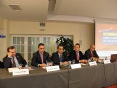 Expertos nacionales debaten la importancia de la eficiencia energtica como una herramienta para mejorar la competitividad de una empresa