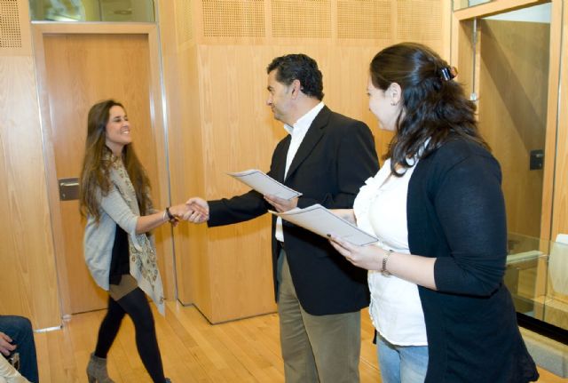 Los becarios Leonardo Da Vinci reciben ofertas de trabajo tras sus prácticas en el extranjero - 2, Foto 2