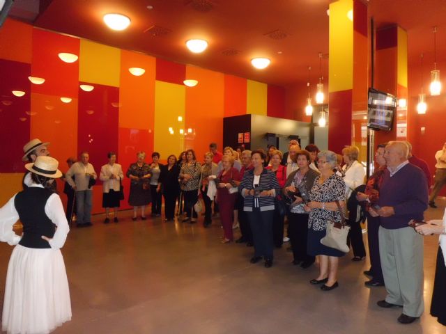 Medio centenar de alguaceños visitan el Teatro Circo de Murcia tras su reciente apertura - 2, Foto 2