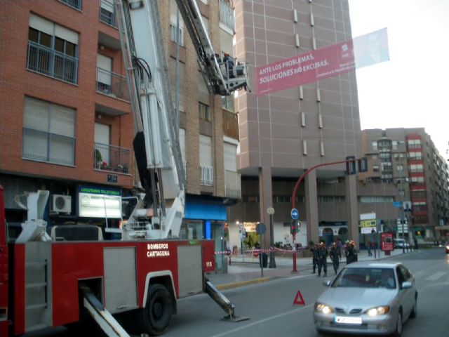 Bomberos de Cartagena continúan trabajando en Lorca - 3, Foto 3