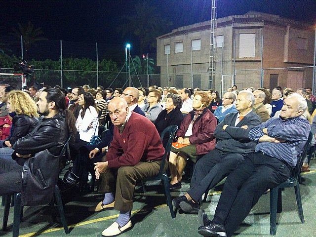 Otlora pide el voto de los totaneros indignados - 1