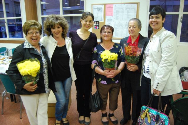 La candidata a la alcaldía por el PP se reúne con las cinco asociaciones de mujeres del municipio - 4, Foto 4