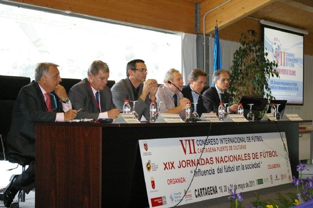 La teoría y la práctica protagonizan la segunda jornada del Congreso Internacional de Fútbol - 2, Foto 2