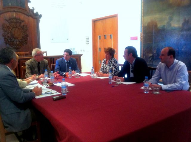 Barreiro entrega en Lorca las ayudas recabadas durante la Noche de los Museos - 1, Foto 1