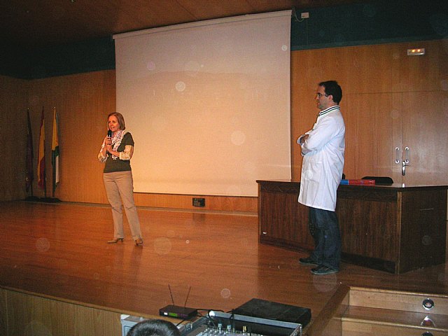 Más de un centenar de escolares reciben charlas sobre cómo protegerse del sol - 2, Foto 2