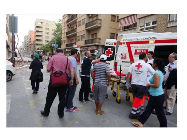 120 Voluntarios de Cruz Roja de Águilas intervienen en apoyo a los damnificados por el Terremoto de Lorca - 1, Foto 1