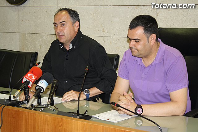 El ayuntamiento firma convenios de colaboracin con empresas - 1