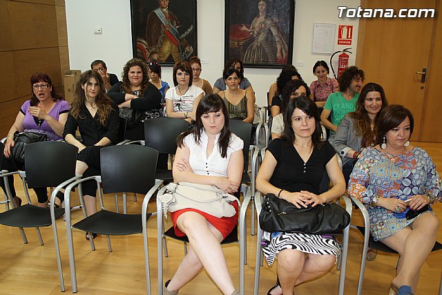 El ayuntamiento firma convenios de colaboracin con empresas - 2