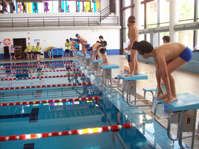 Más de 60 nadadores, de entre 5 y 16 años, han participado en la Competición Solidaria de Natación - 2, Foto 2