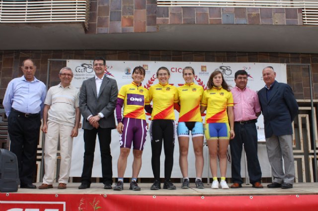 Jornada de ciclismo femenino en Roldán - 2, Foto 2