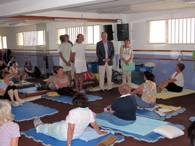 Cincuenta mayores finalizan un nuevo curso de gimnasia energética - 4, Foto 4