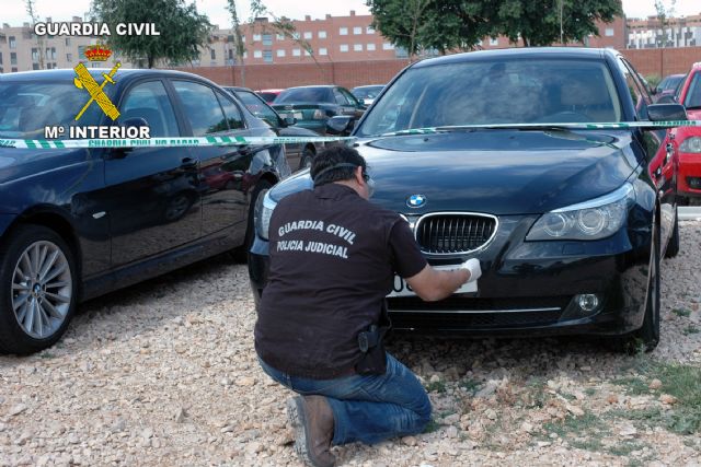La Guardia Civil desmantela una organización criminal dedicada a la sustracción de vehículos de gama alta - 1, Foto 1