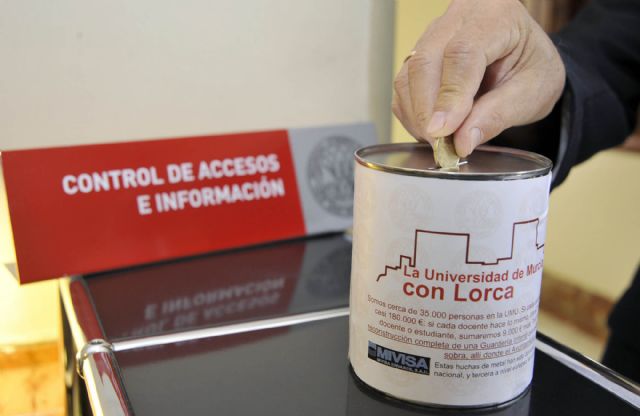 La Universidad de Murcia instala unas huchas para reconstruir una guardería de Lorca - 3, Foto 3