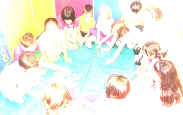 El colectivo de Promoción Social El Candil pone en marcha este año la Escuela de Verano, Foto 1