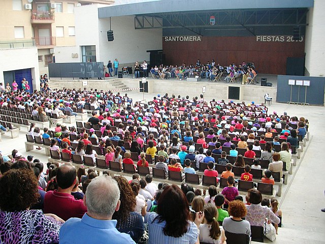 Más de 1.400 escolares acuden al festival de la Asociación Musicocultural de Euterpe - 1, Foto 1