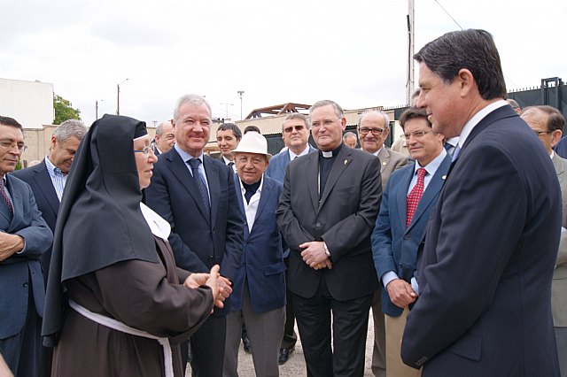 Valcárcel agradece a los regantes que financien las obras del Monasterio de Las Clarisas de Lorca y subraya que llevan la solidaridad en el alma - 1, Foto 1