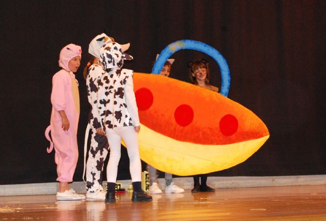 Los talleres municipales de teatro torreños continúan con sus actuaciones de fin de curso - 2, Foto 2