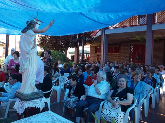 El Hogar de la Tercera Edad de Alguazas congrega a más de trescientas personas en una comida de convivencia - 5, Foto 5