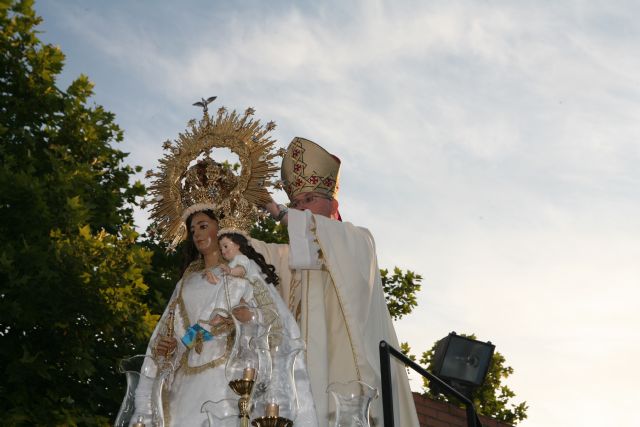 Una corona para una Reina - 1, Foto 1