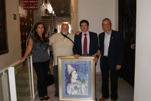 Manuel Coronado dona al Ayuntamiento de Lorca su obra Carnaval de Águilas, de 5x2metros - 1, Foto 1