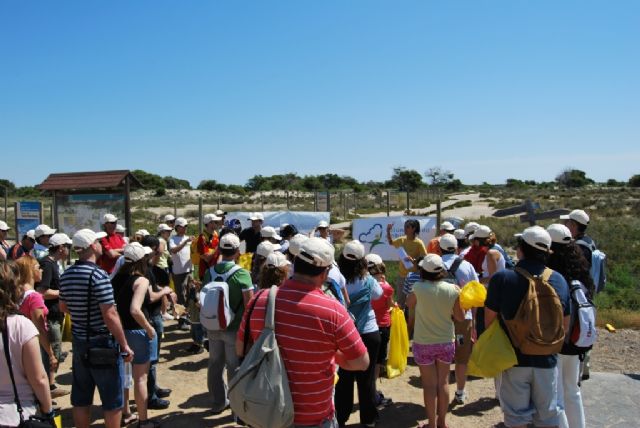 Voluntarios de SABIC colaboran  en la limpieza y preservación del Parque Regional de las Salinas de San Pedro - 2, Foto 2
