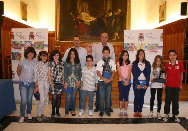 Escolares del municipio resultan premiados en la campaña Crece en Seguridad - 1, Foto 1