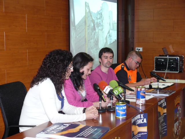 Más de treinta colectivos y asociaciones de Jumilla se han unido en el festival benéfico ´De la mano por Lorca´ - 1, Foto 1