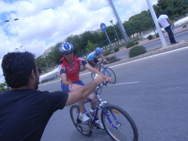 Veinte escolares totaneros participaron en la final regional de Triatlón de Deporte Escolar celebrada en Yecla, Foto 1