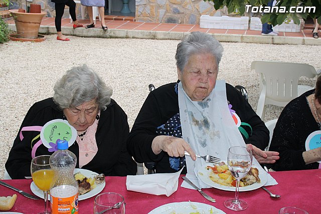 Arrancan las fiestas de las personas mayores con una convivencia en la sierra - 14