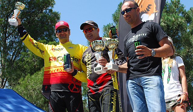José Sánchez Cánovas, campeón de la 4ª prueba del open de España de descenso en mountain bike, Foto 2