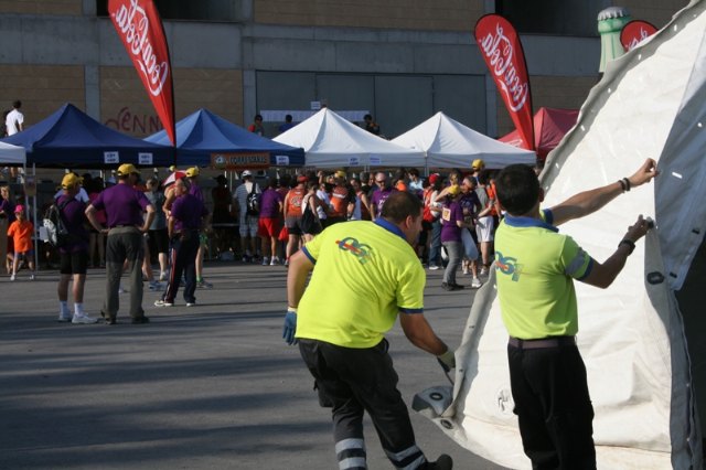 Profesionales del SMS coordinan el dispositivo asistencial de la carrera solidaria por Lorca - 1, Foto 1