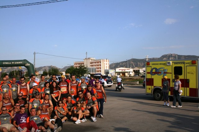 Profesionales del SMS coordinan el dispositivo asistencial de la carrera solidaria por Lorca - 2, Foto 2