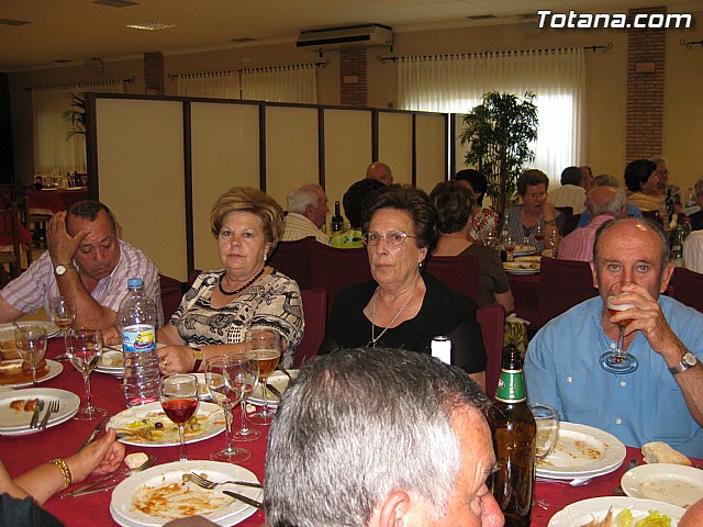 Numerosas personas asistieron a la comida de fin de temporada organizada en el marco de las Fiestas de las Personas Mayores de Totana2011 - 13