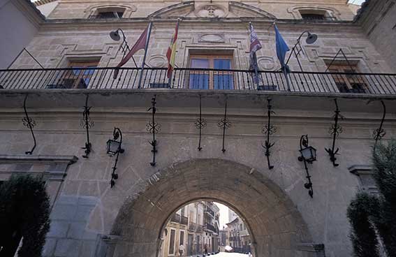 UPyD exige aclaraciones al Alcalde de Caravaca, sobre lo acontecido el día 11 en la puerta de acceso al Ayuntamiento - 1, Foto 1