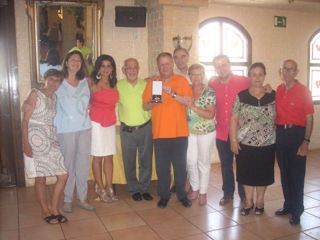 Amites-Totana estuvo presente en el acto de entrega de “La Medalla de Oro” a la ONG Internacional Telfono de la Esperanza - 10